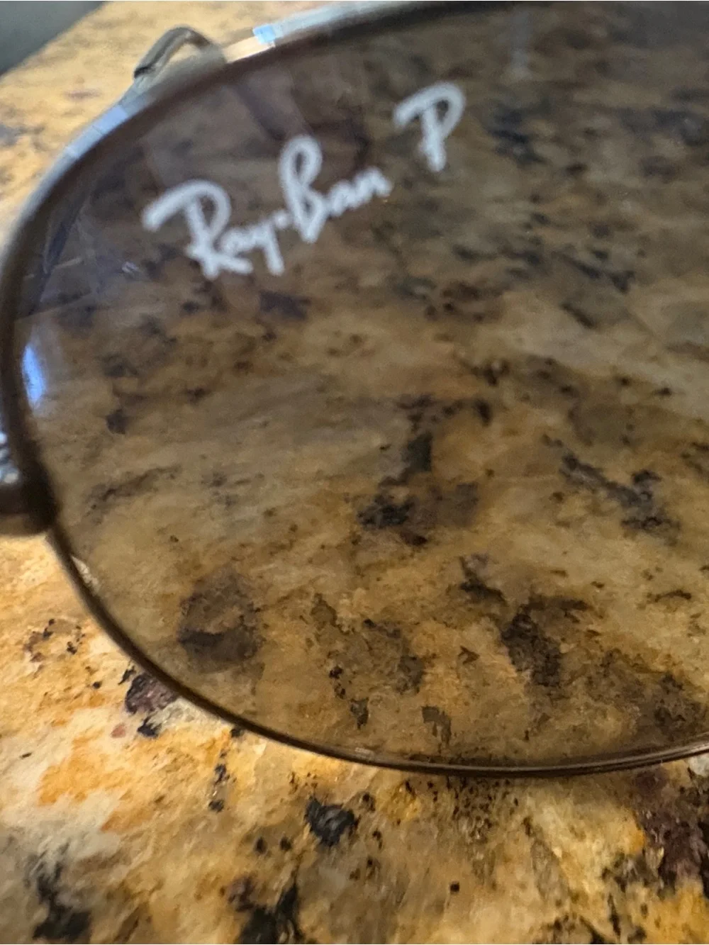 Ray-Ban 3025 Aviator Sunglasses Gunmetal Polarized Lenses Medium